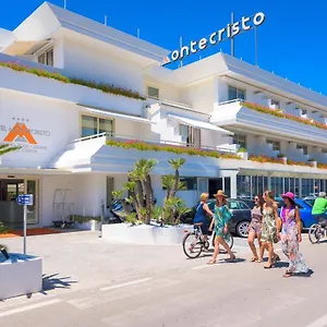 https://hotel-montecristo.it-tuscanyhotel.com