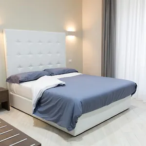 3* Otel Venustas